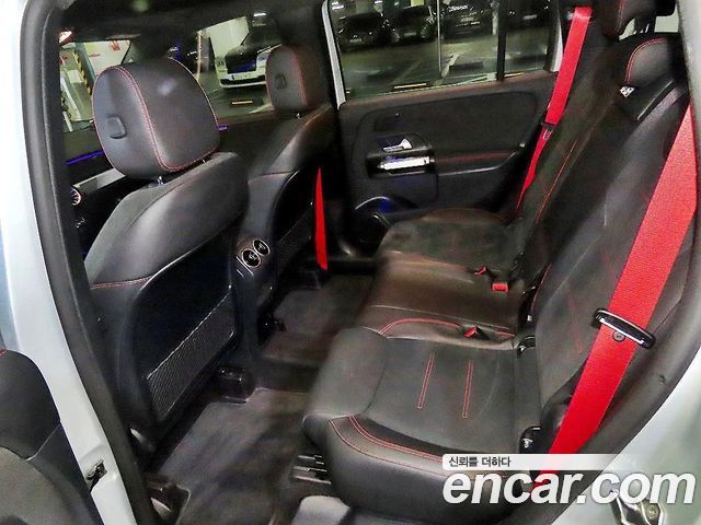 Mercedes-Benz GLB-Class (X247) AMG GLB35 4MATIC 2022 — фото 7