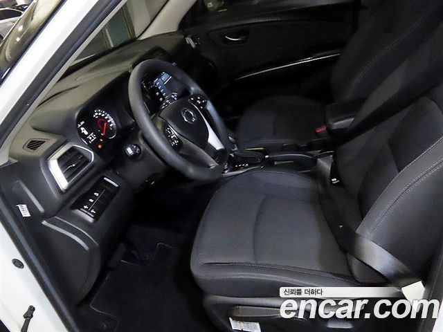 KG Mobility (SsangYong) Tivoli 1.5 2WD V5 2024 — фото 6