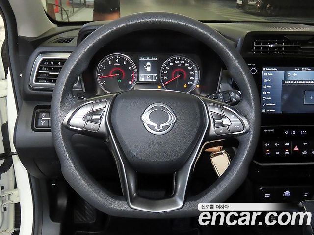 KG Mobility (SsangYong) Tivoli 1.5 2WD V5 2024 — фото 8