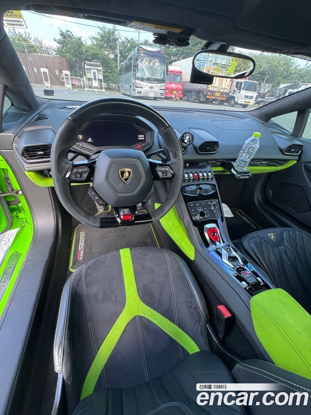 Lamborghini Huracan LP610-4 Spyder 2017 — фото 6
