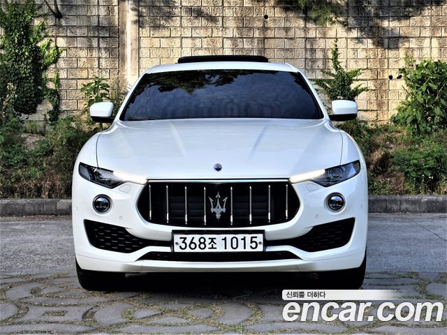 Maserati Levante 3.0 Diesel AWD Luxury 2017 — фото 3