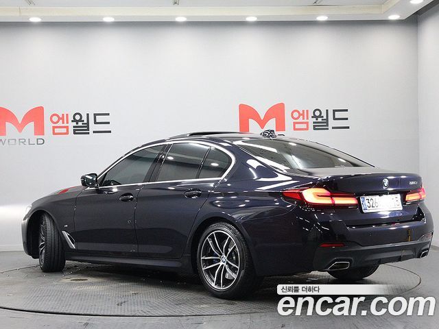 BMW 5 Series (G30) 520i M Sport 2021 — фото 3