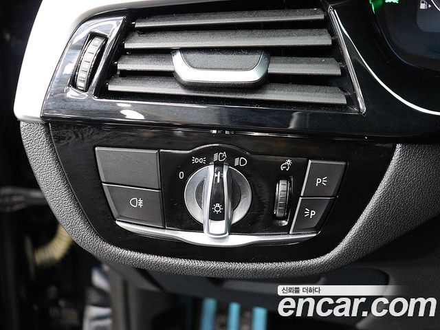 BMW 5 Series (G30) 520i M Sport 2021 — фото 10