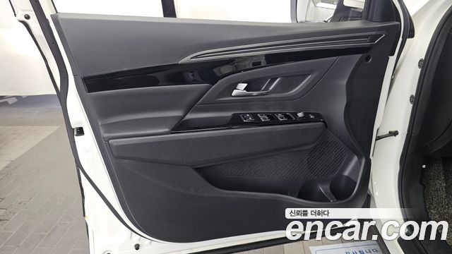 KG Mobility (SsangYong) Beautiful Korando Gasoline 1.5 2WD C5 Plus 2021 — фото 24