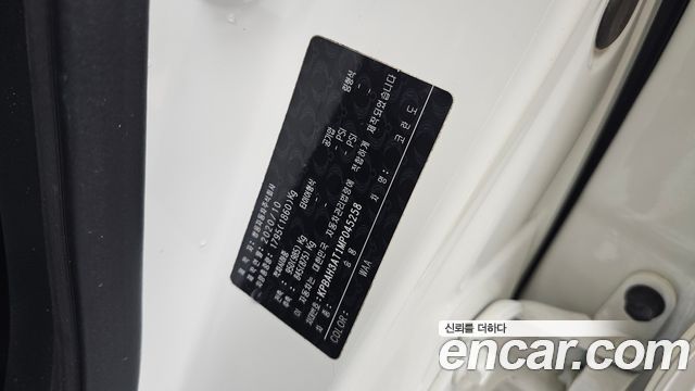 KG Mobility (SsangYong) Beautiful Korando Gasoline 1.5 2WD C5 Plus 2021 — фото 26