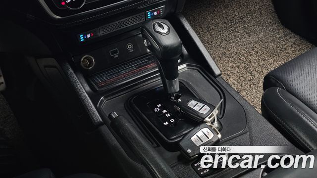 KG Mobility (SsangYong) Rexton Sports Khan Diesel 2.2 4WD Dynamic Edition (5-Link) 2021 — фото 9