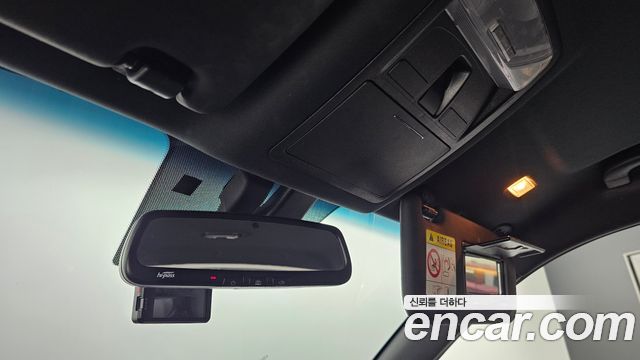 KG Mobility (SsangYong) Rexton Sports Khan Diesel 2.2 4WD Dynamic Edition (5-Link) 2021 — фото 19