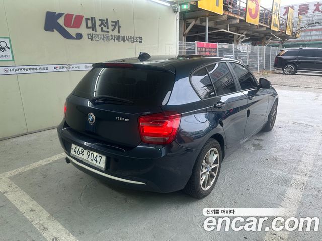 BMW 1 Series (F20) 118d Urban 5Dr 2013 — фото 2