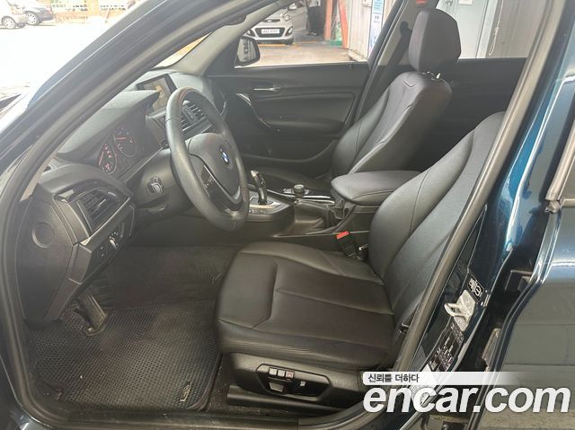 BMW 1 Series (F20) 118d Urban 5Dr 2013 — фото 10