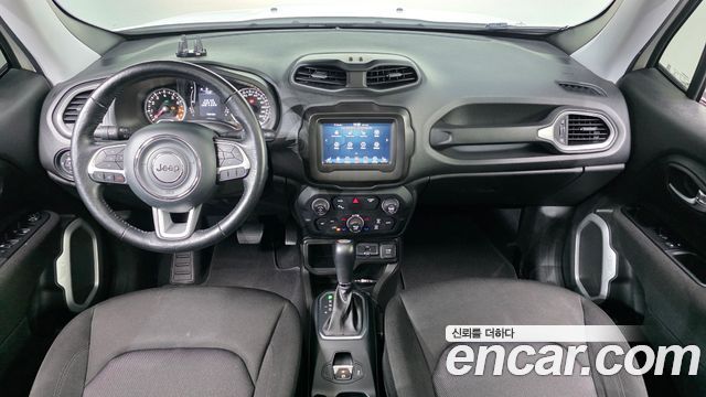 Jeep Renegade 2.4 Longitude 2021 — фото 7