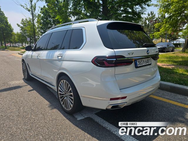 BMW X7 (G07) xDrive 40d Design Pure Excellence 6-Seater 2023 — фото 2