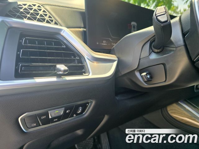 BMW X7 (G07) xDrive 40d Design Pure Excellence 6-Seater 2023 — фото 21