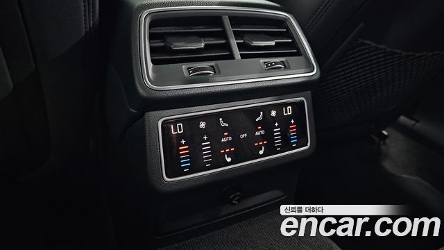 Audi A6 (C8) 45 TFSI Premium 2021 — фото 19