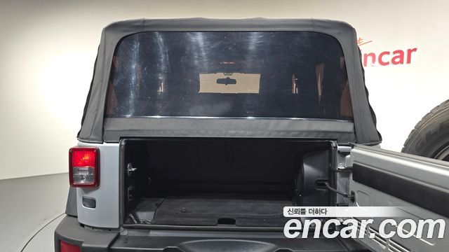 Jeep Wrangler (JK) 2.8 Diesel Rubicon 2Door 2011 — фото 17