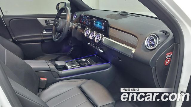 Mercedes-Benz GLB-Class (X247) GLB200 d 2021 — фото 9
