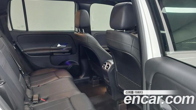 Mercedes-Benz GLB-Class (X247) GLB200 d 2021 — фото 10