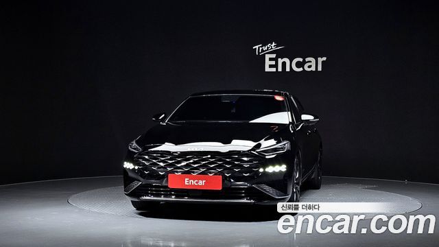 Kia K8 2.5 Gasoline 2WD Signature Special 2023 — фото 3