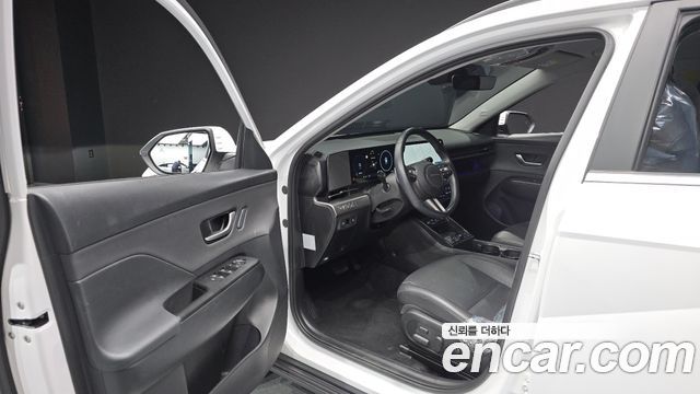 Hyundai Kona (SX2) Gasoline 2.0 2WD Inspiration 2023 — фото 10
