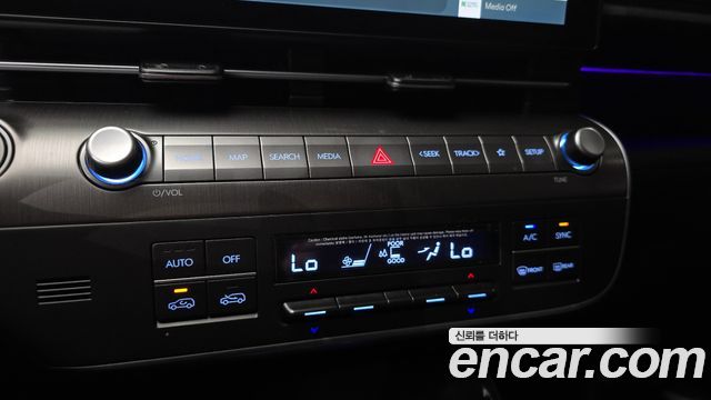 Hyundai Kona (SX2) Gasoline 2.0 2WD Inspiration 2023 — фото 21