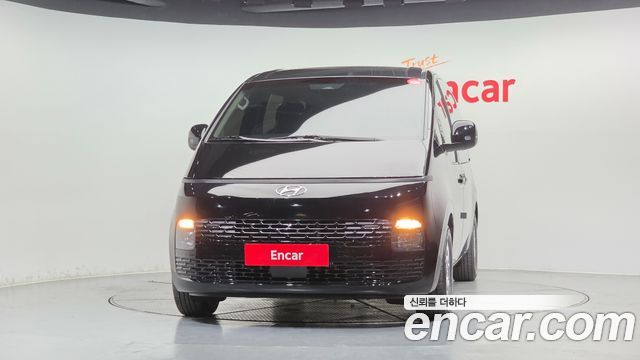 Hyundai Staria Tourer 11-Seater Modern 2022 — фото 3