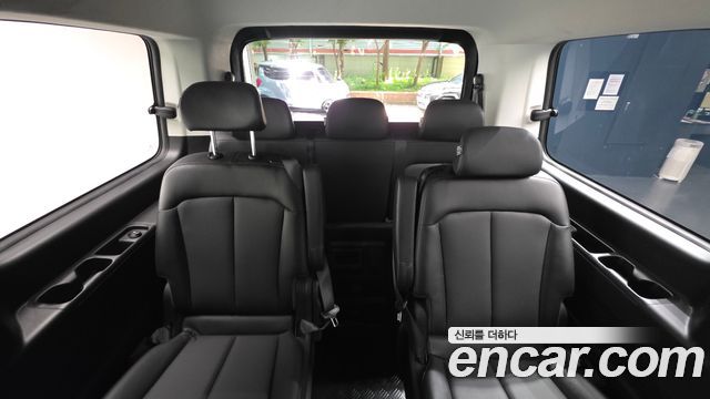 Hyundai Staria Tourer 11-Seater Modern 2022 — фото 19
