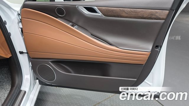 Genesis G80 (RG3) Gasoline 3.5 Turbo AWD 2022 — фото 25