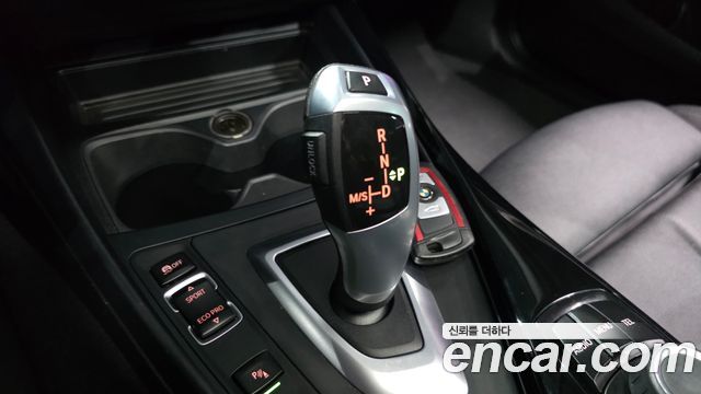 BMW 1 Series (F20) 118d Sport 5Door 2017 — фото 9