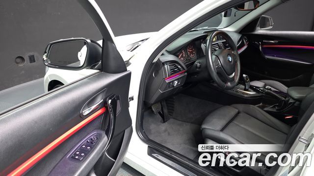 BMW 1 Series (F20) 118d Sport 5Door 2017 — фото 10