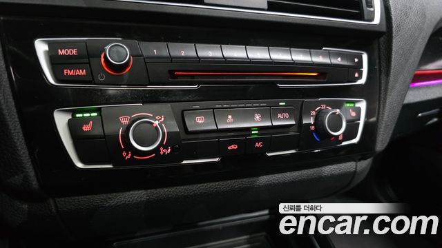 BMW 1 Series (F20) 118d Sport 5Door 2017 — фото 16