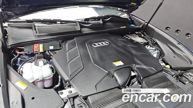 Audi Q8 (4M) 55 TFSI Quattro Premium 2022 — фото 6
