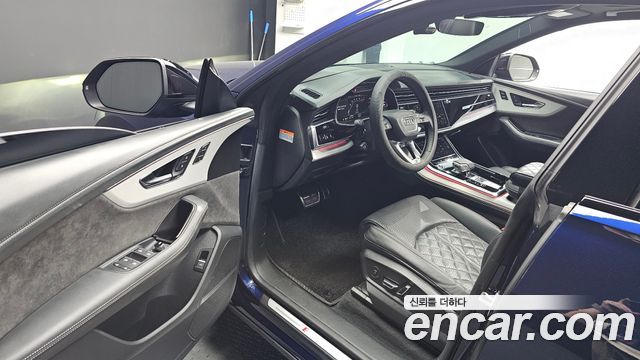 Audi Q8 (4M) 55 TFSI Quattro Premium 2022 — фото 10