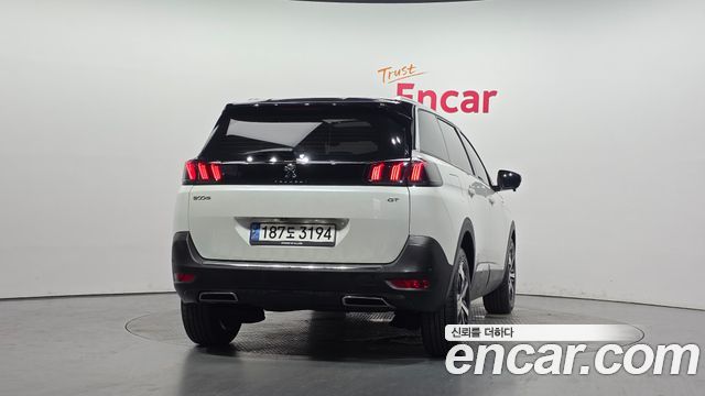 Peugeot 5008 (II) 1.2 Pure Tech GT 2022 — фото 4