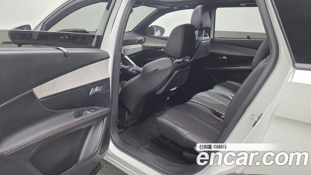 Peugeot 5008 (II) 1.2 Pure Tech GT 2022 — фото 11