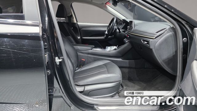 Hyundai Sonata (DN8) 2.0 Premium 2021 — фото 11