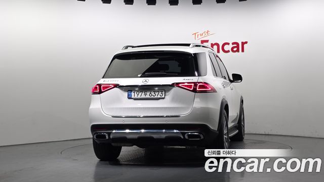 Mercedes-Benz GLE-Class (W167) GLE300d 4MATIC 2022 — фото 4