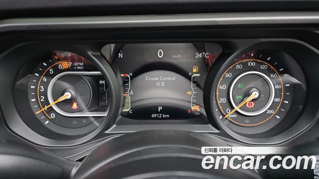 Jeep Wrangler (JL) 2.0 Rubicon 2Door 2024 — фото 8