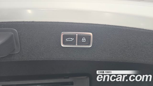 Genesis G80 (RG3) Gasoline 2.5 Turbo AWD 2025 — фото 35