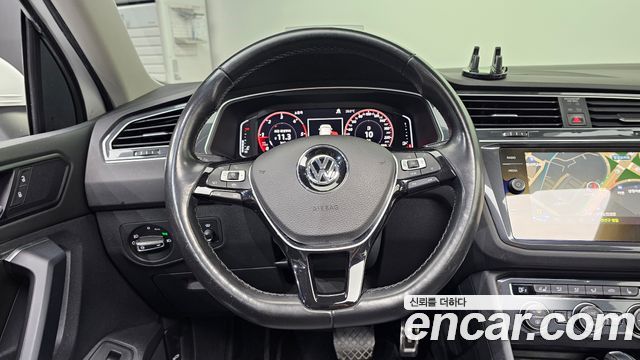Volkswagen Tiguan (II) 2.0 TDI 4Motion Prestige 2020 — фото 13