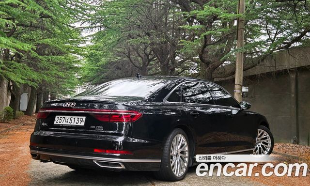 Audi A8 (D5) 55 TFSI Quattro LWB 2020 — фото 10