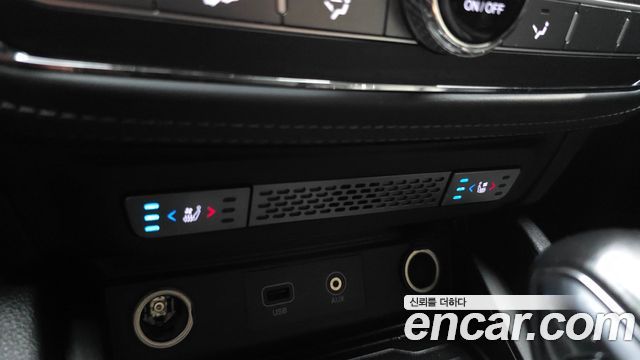 KG Mobility (SsangYong) Rexton Sports Khan Diesel 2.2 2WD Professional S (5-Link) 2019 — фото 18
