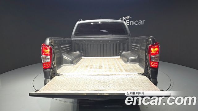 KG Mobility (SsangYong) Rexton Sports Khan Diesel 2.2 2WD Professional S (5-Link) 2019 — фото 29