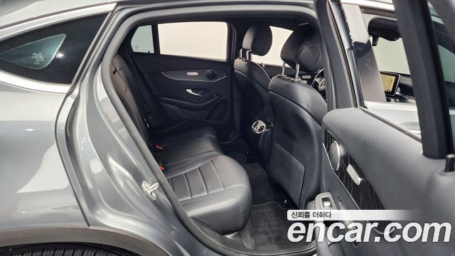 Mercedes-Benz GLC-Class (X253) GCL300 4MATIC Coupe 2019 — фото 11