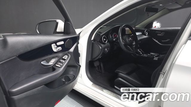 Mercedes-Benz C-Class (W205) C200 2019 — фото 10