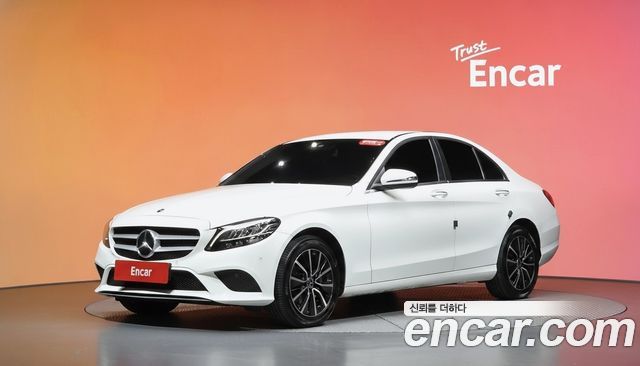 Mercedes-Benz C-Class (W205) C200 2019 — фото 1