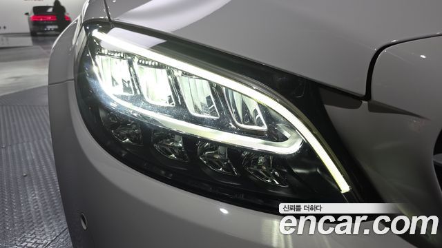 Mercedes-Benz C-Class (W205) C200 2019 — фото 28