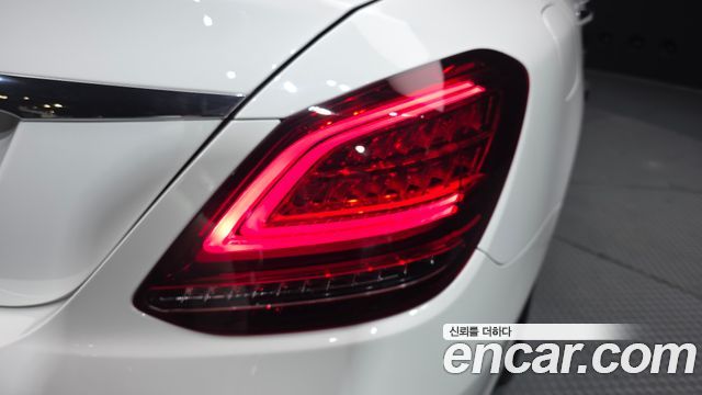 Mercedes-Benz C-Class (W205) C200 2019 — фото 29