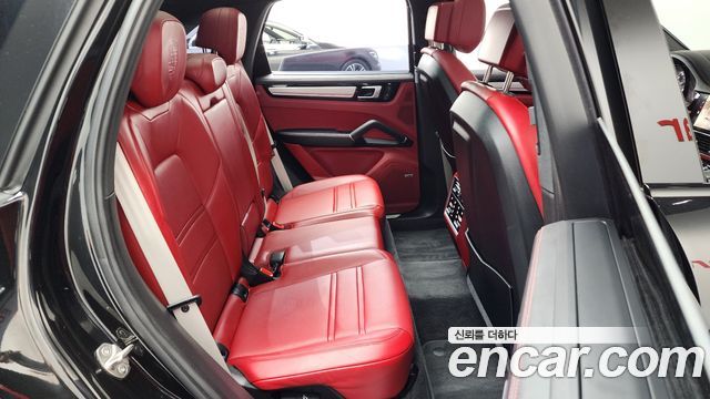 Porsche Cayenne (PO536) 3.0 E-HYBRID PLATINUM EDITION 2023 — фото 11