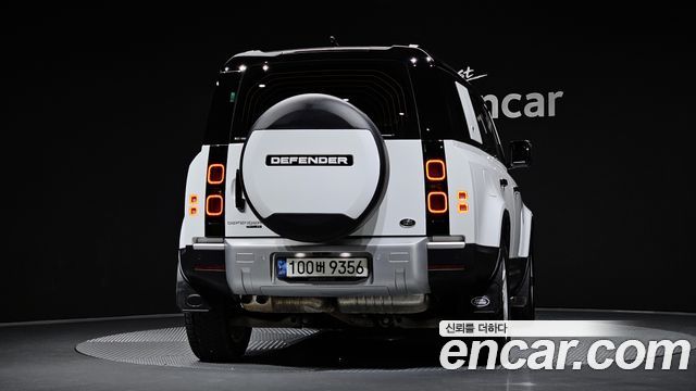 Land Rover Defender (L663) 110 D240 SE 2020 — фото 4