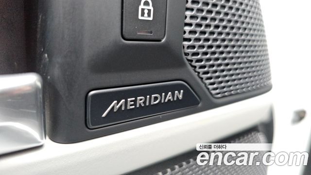 Land Rover Defender (L663) 110 D240 SE 2020 — фото 39