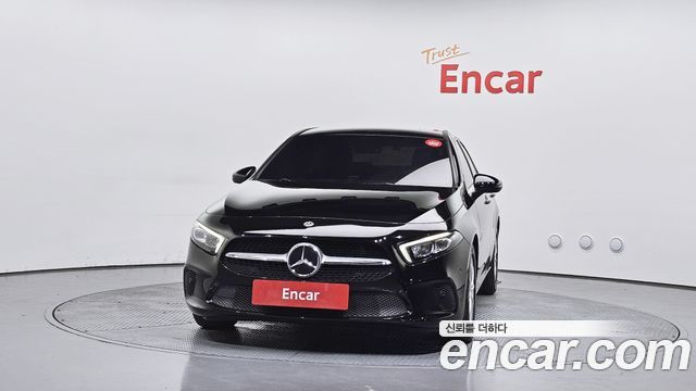 Mercedes-Benz A-Class (W177) A220 Sedan 2020 — фото 3